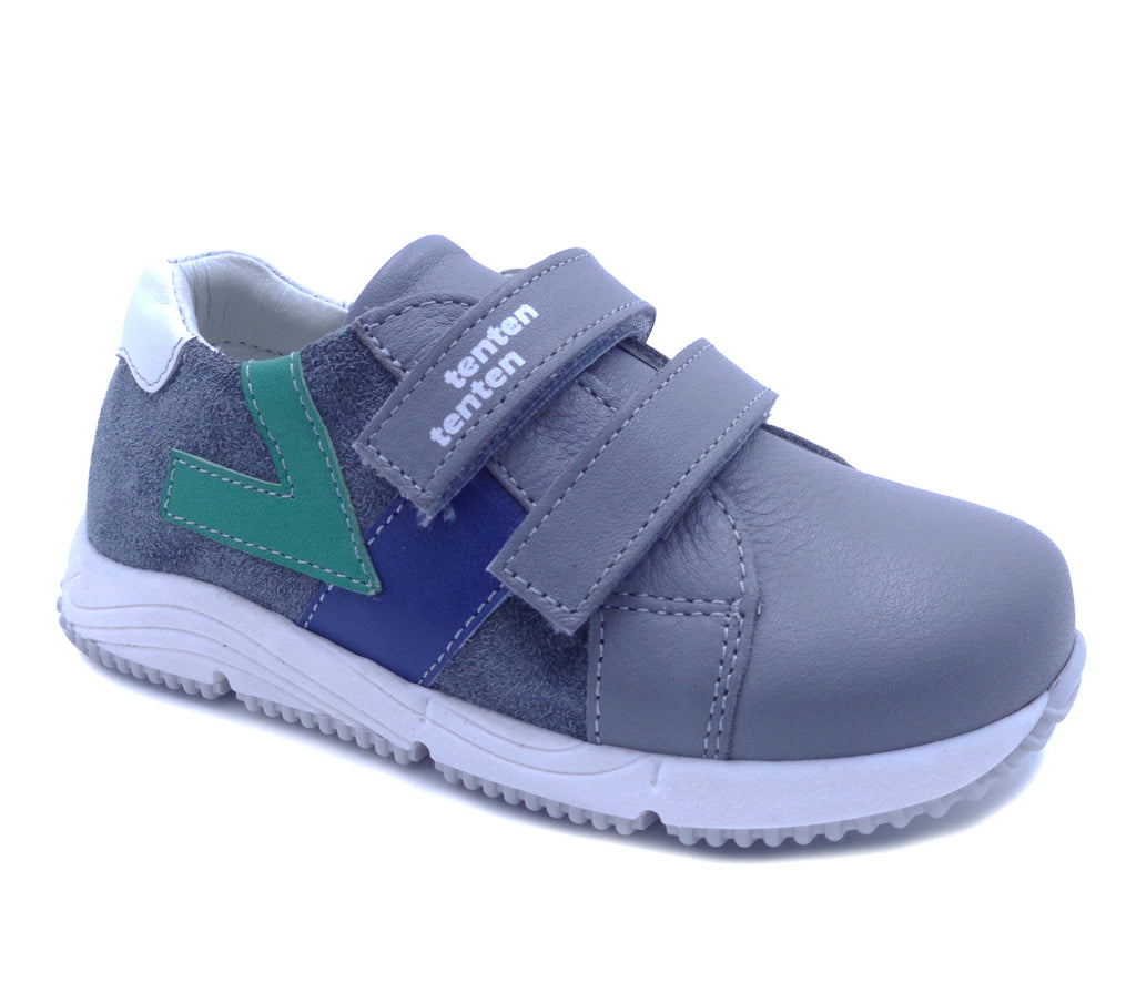 Gray children's shoe 